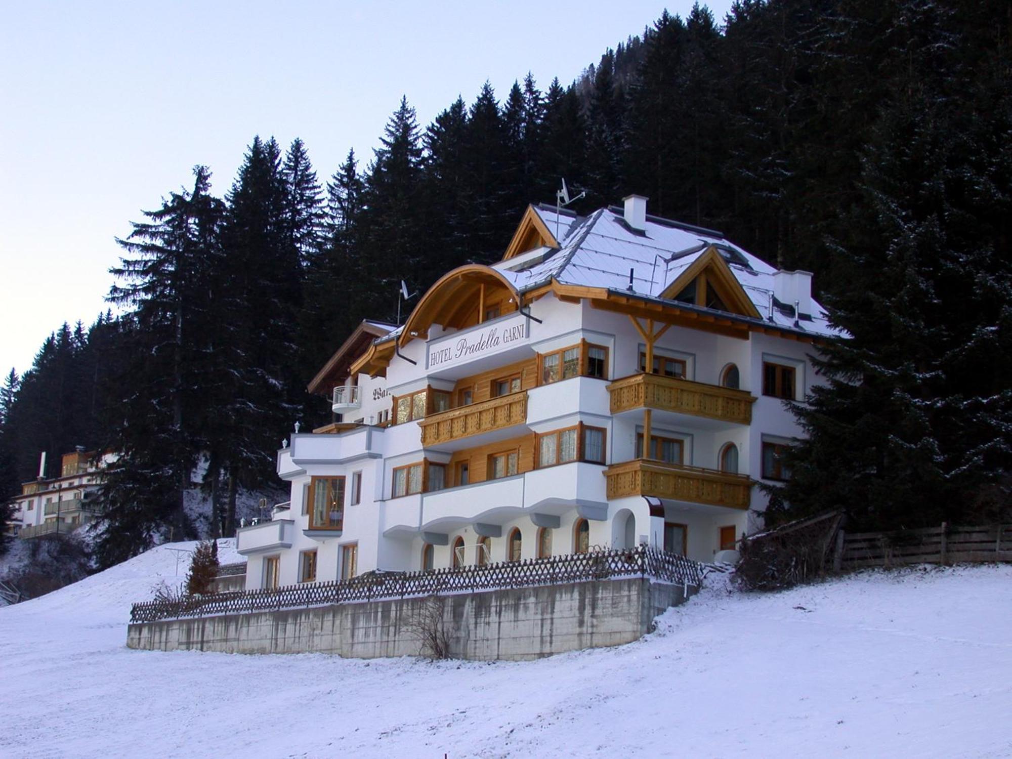Hotel Garni Pradella Ischgl Bagian luar foto